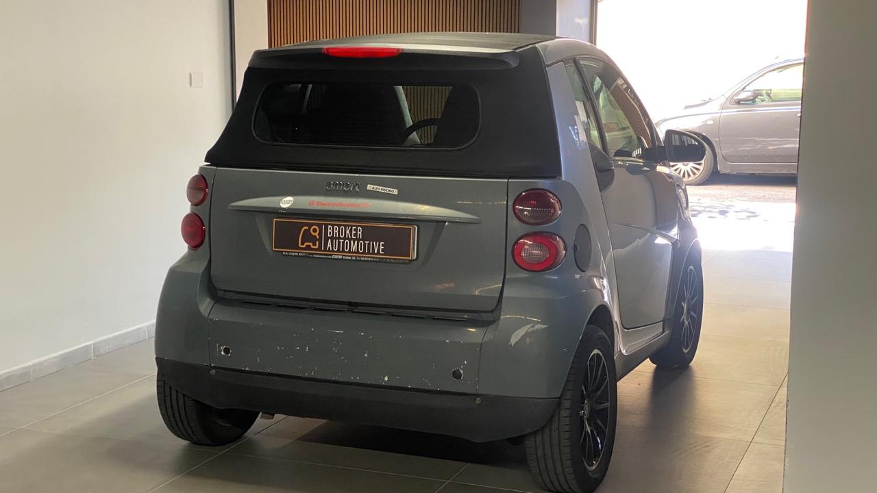 Smart ForTwo 1.0 84cv 62 kW Cabrio PassionNaviBShaft