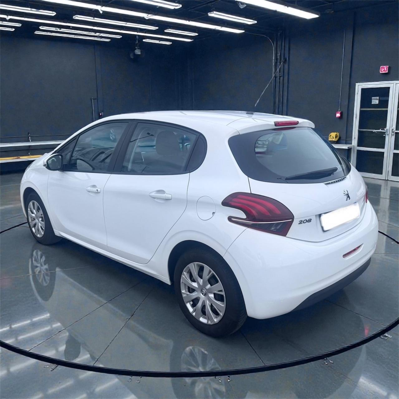 Peugeot 208 I 2012 5p 1.4 hdi 8v Allure