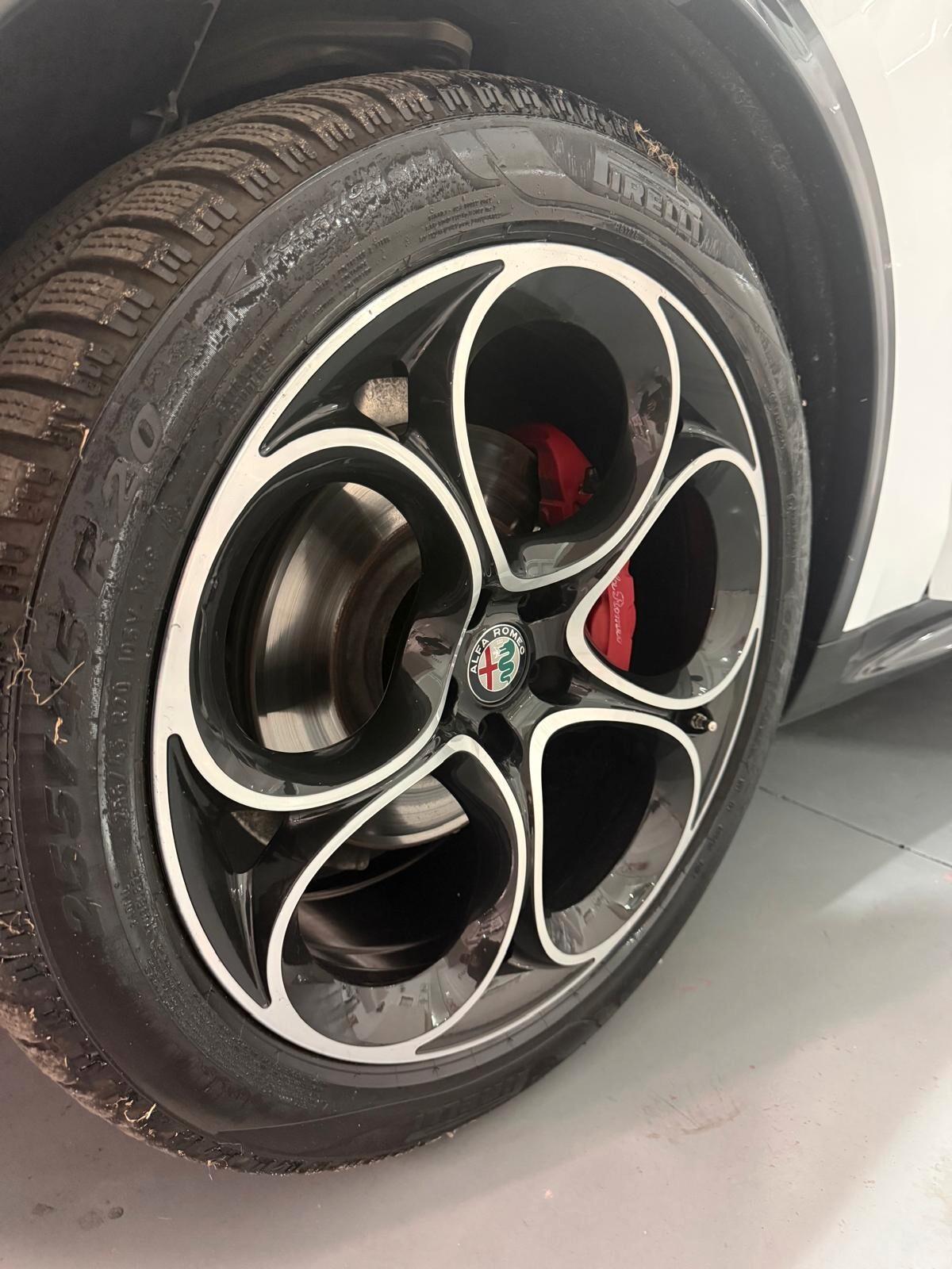 Alfa Romeo Stelvio 2.2 210 CV AT8 Q4 Ti