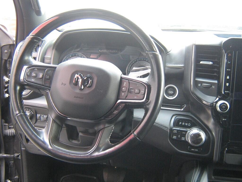 Dodge RAM 1500 LIMITED BLACK EDITION 5.7 V8