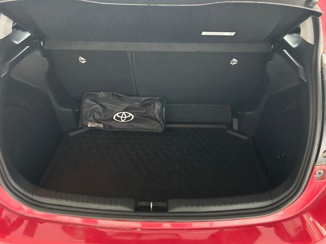 TOYOTA Yaris 1.5 Hybrid 5 porte Trend