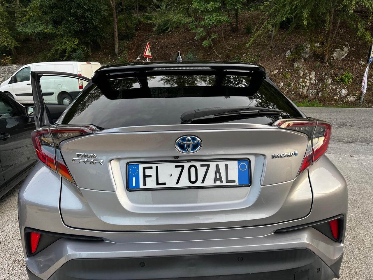 Toyota C-HR 1.8 Hybrid E-CVT Style