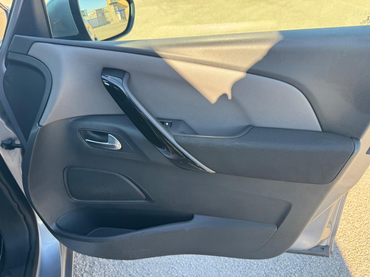 GRAND C 4 Space Tourer Blue HDI shine park 7 posti