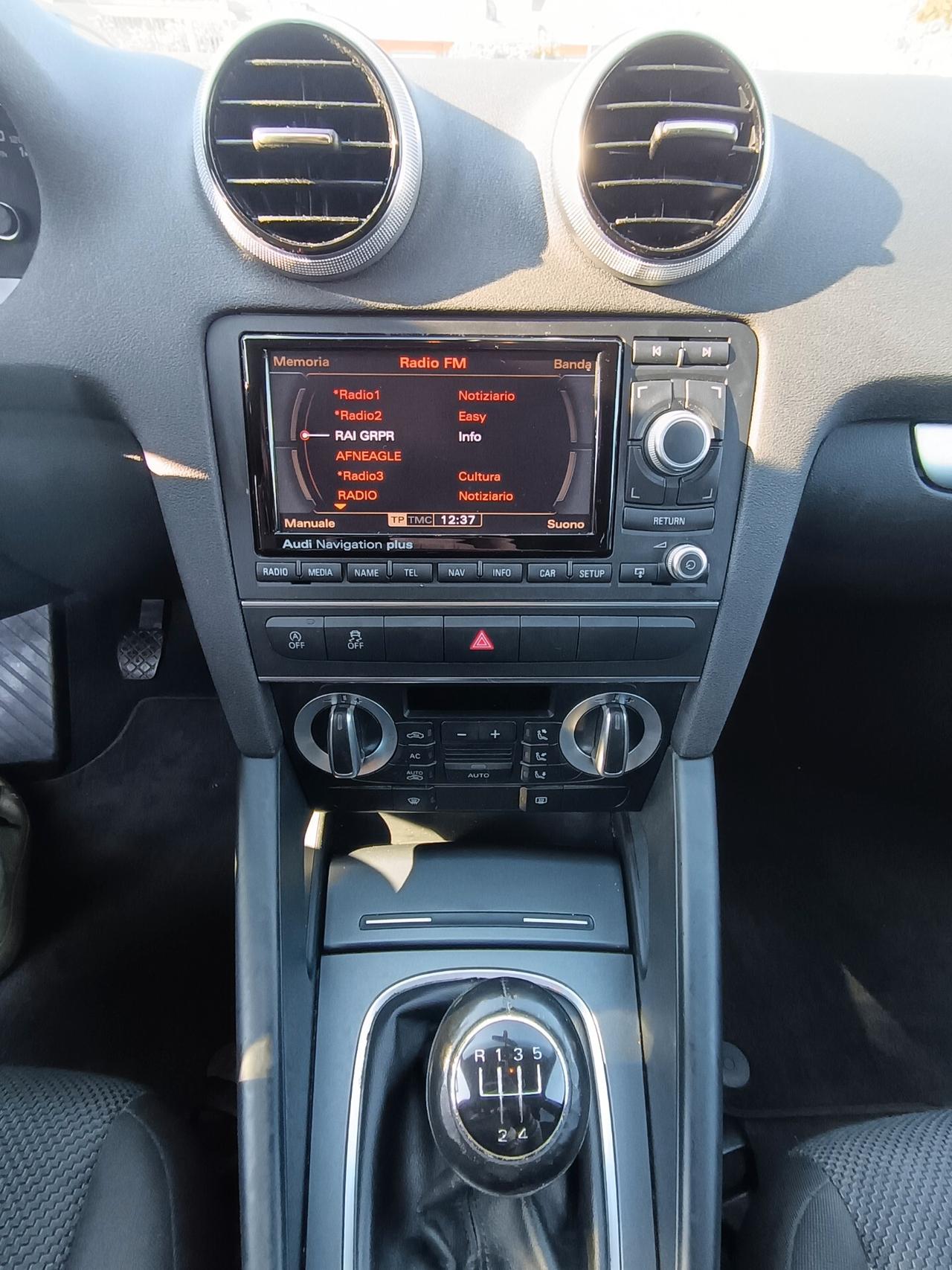 Audi A3 SPB 1.6 TDI 105 CV CR Ambition