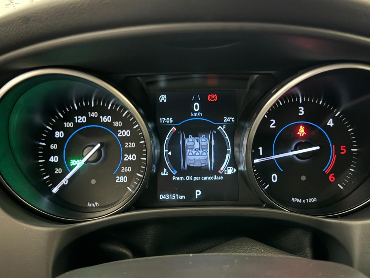 Jaguar XE 2.0 D Turbo 180 CV AWD aut. R-Sport Garantita Permute