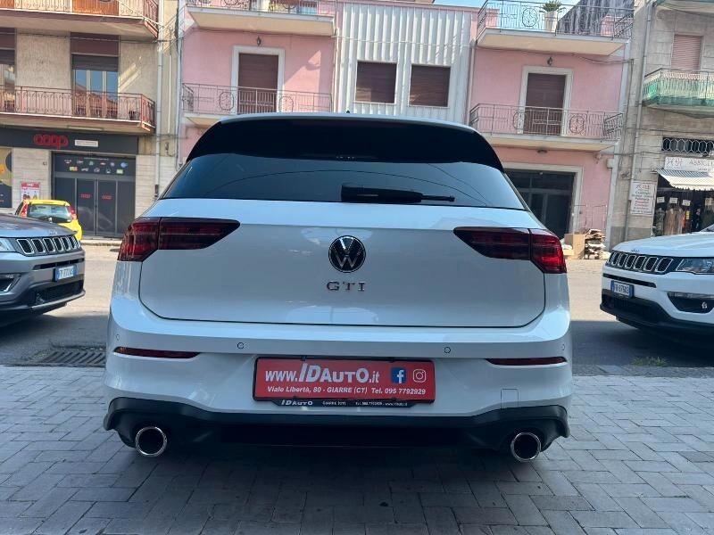 Volkswagen Golf 2.0 TSI GTI DSG