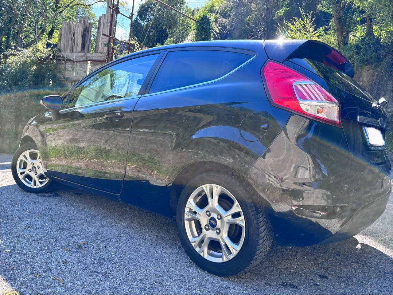 Ford Fiesta 1.0 EcoBoost 100CV 3 porte Black & White Edition