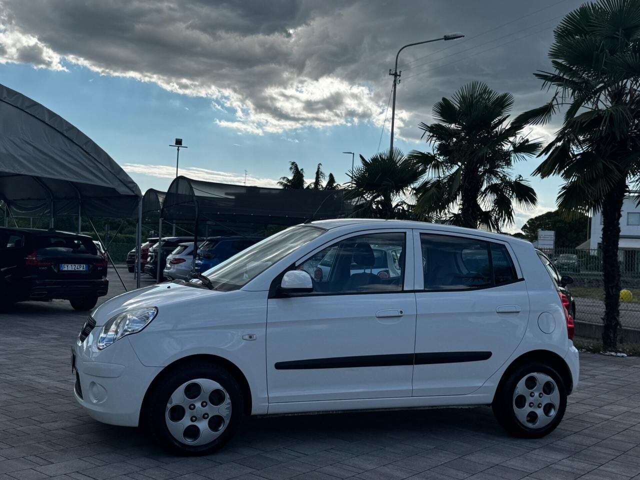 Kia Picanto 2009 ok neopatentati