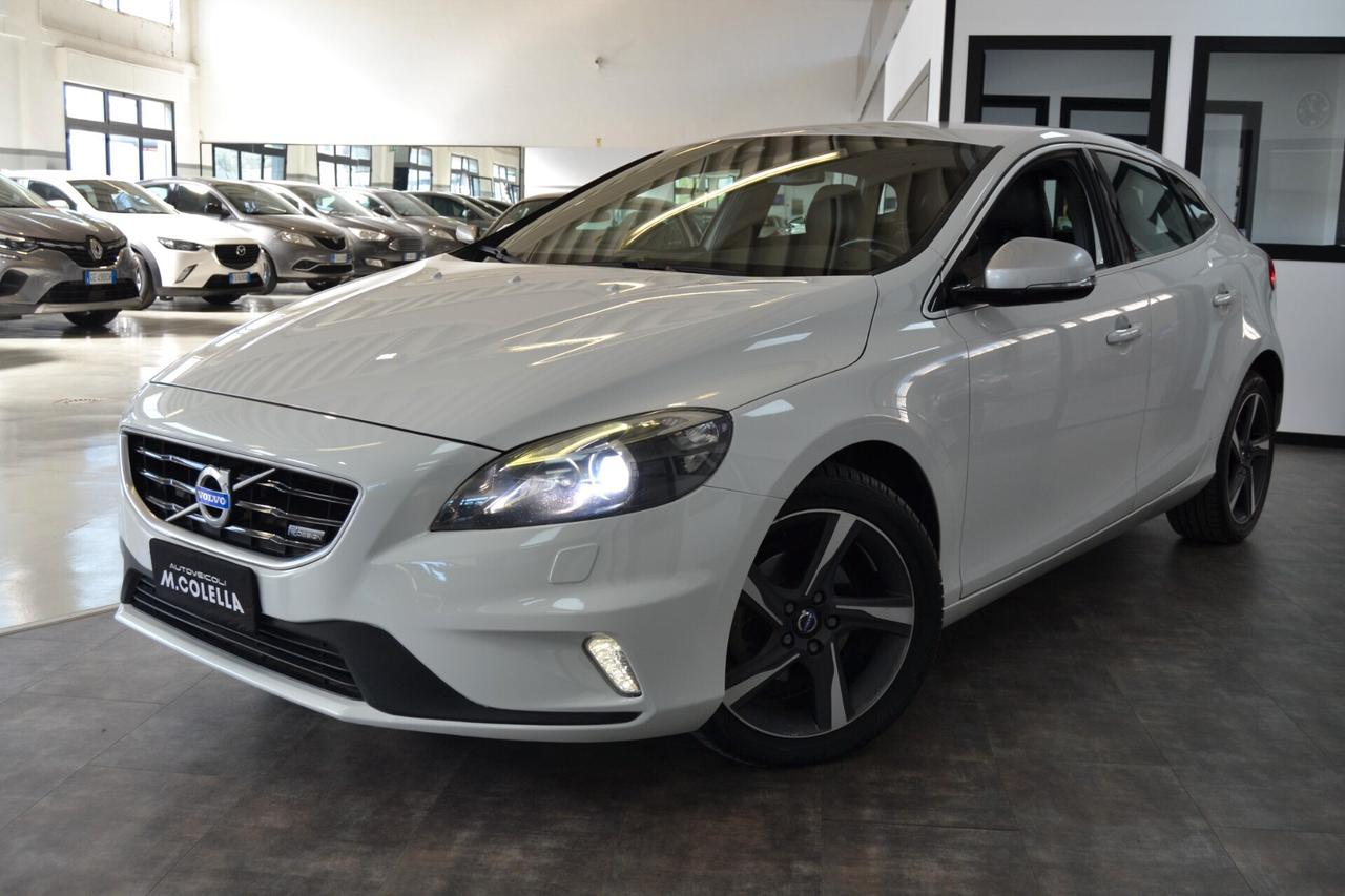 Volvo V40 D2 1.6 R-Design UniPro/Navi/Xenon/Cruse/Pelle