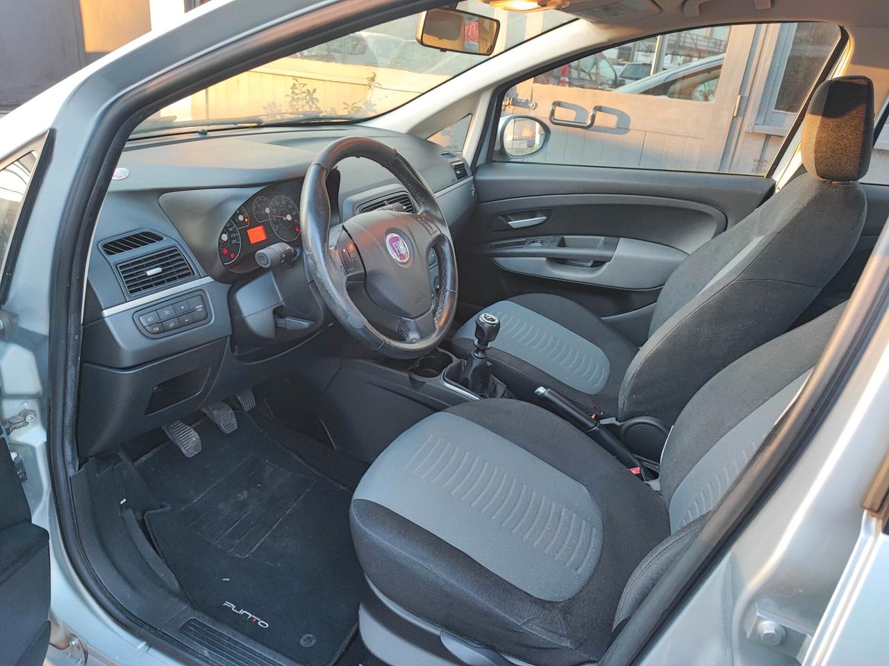 Fiat Grande Punto 1.2 5 porte uni-pro