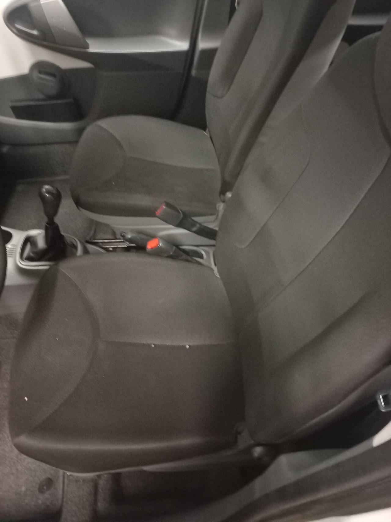 Toyota Aygo 1.0 12V VVT-i 5 porte Deep Ocean Connect