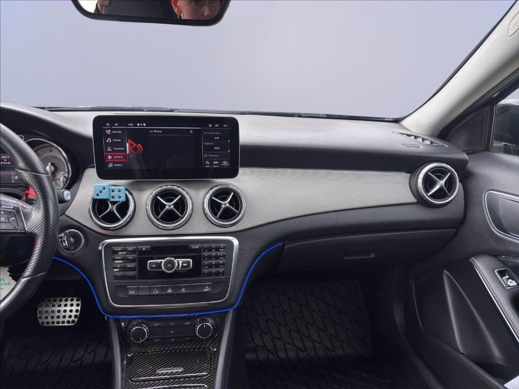MERCEDES GLA 200 d (cdi) Sport 4matic auto del 2015