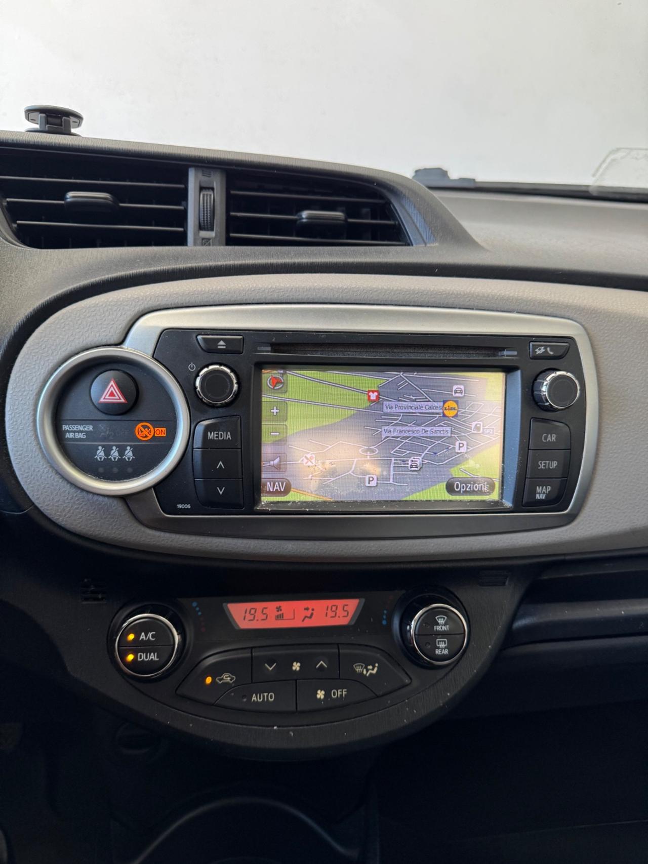 Toyota Yaris 1.3 5 porte Lounge