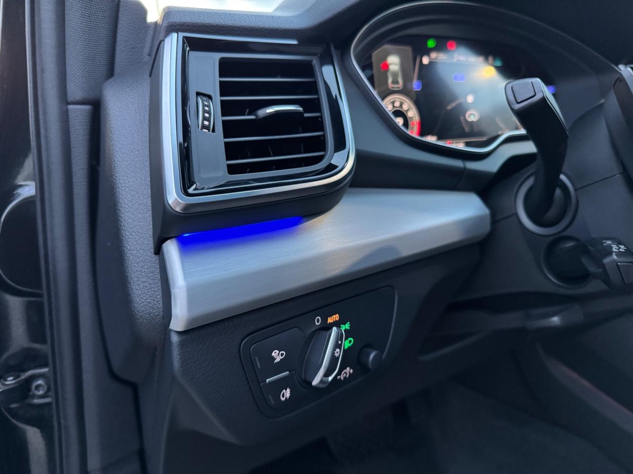 Audi Q5 55 TFSI e quattro S tronic line plus