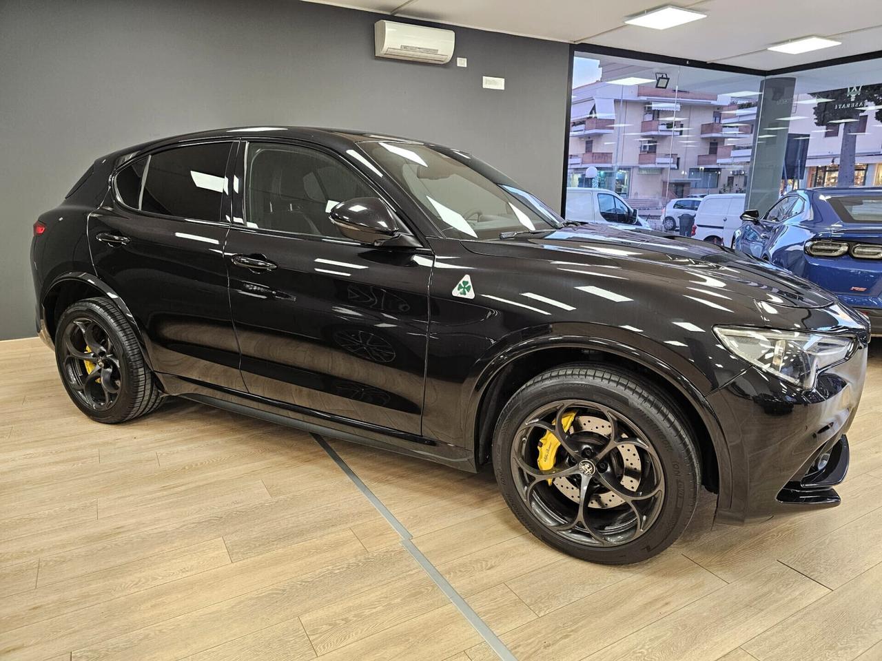 Alfa Romeo Stelvio 2.9 Bi-Turbo V6 510 CV AT8 Quadrifoglio