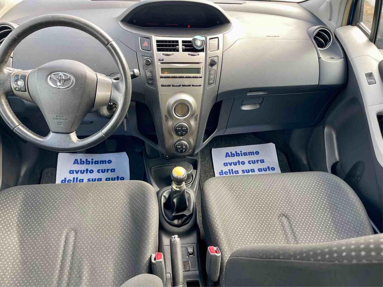 TOYOTA YARIS - 1.0 - PER NEOPATENTATI