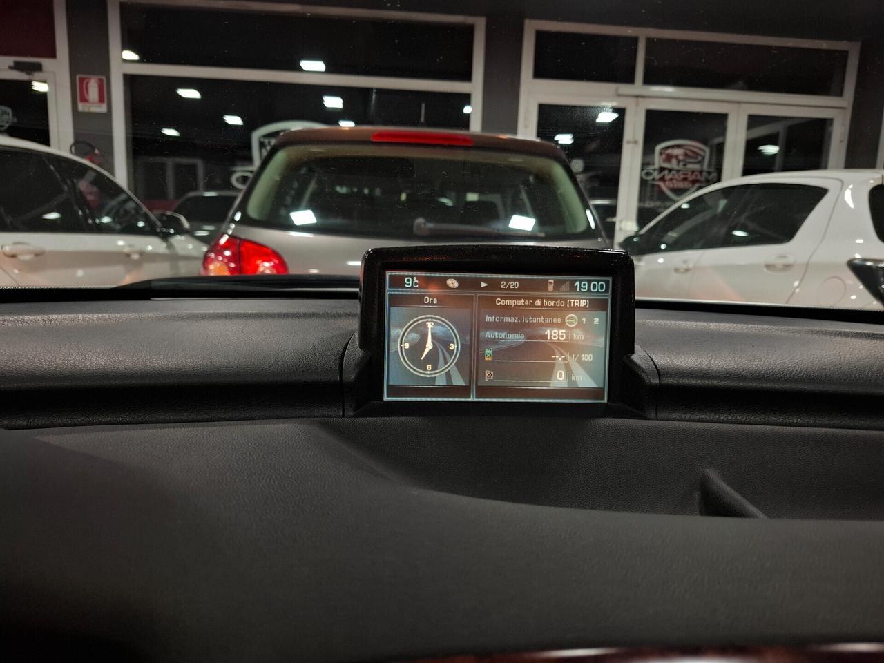 Peugeot 307 1.6 HDI 90cv Neopatentati