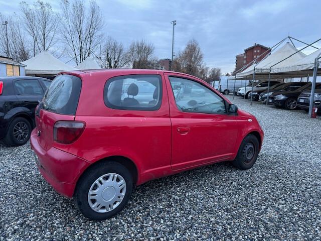 Toyota Yaris 1.0i 16V cat 3 porte Sol