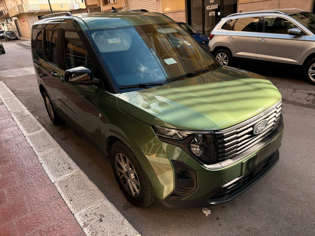 Ford Tourneo Courier 1.0 AUTOCARRO N1