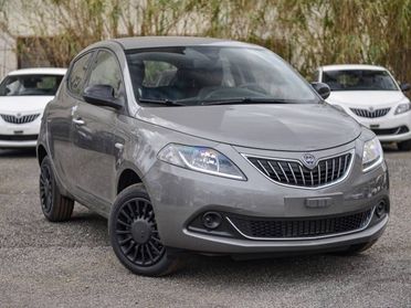 LANCIA Ypsilon III 2021 - Ypsilon 1.0 firefly hybrid Silver s&s 70cv