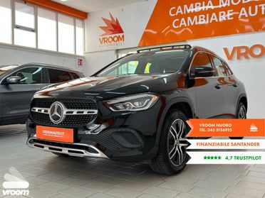 MERCEDES GLA (H247) GLA 220 d Automati...