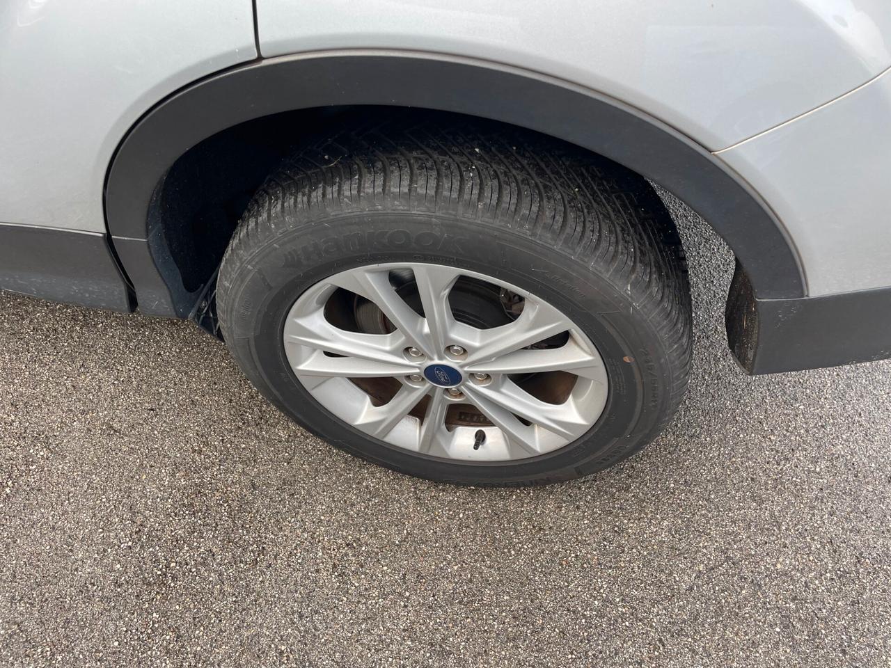 Ford Kuga 1.5 TDCI 120 CV S&S 2WD Titanium