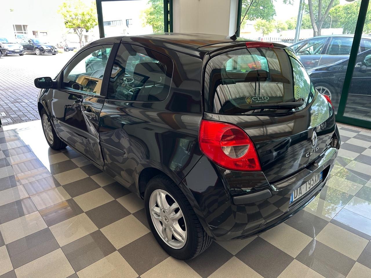 Renault Clio 1.5 dCi 85CV 3 porte Confort