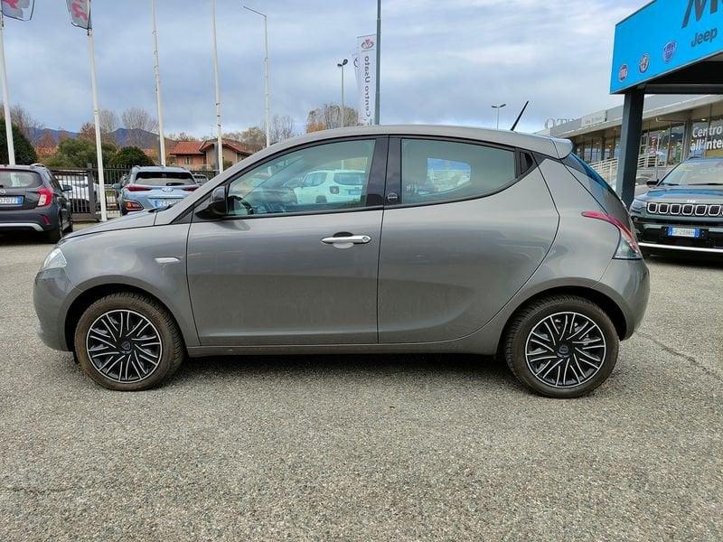 Lancia Ypsilon III 2015 5 Porte 1.0 FireFly Hybrid 70cv Gold S&S
