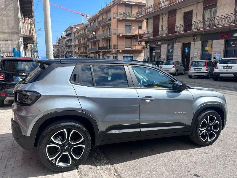 Jeep Avenger 1.2 Turbo 100 CV Summit