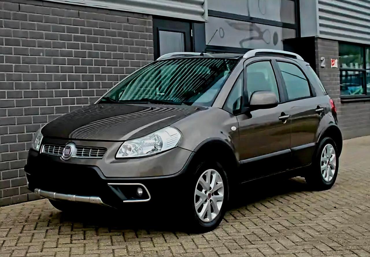 Fiat Sedici 1.6 16V 4x4 SEMI NUOVA