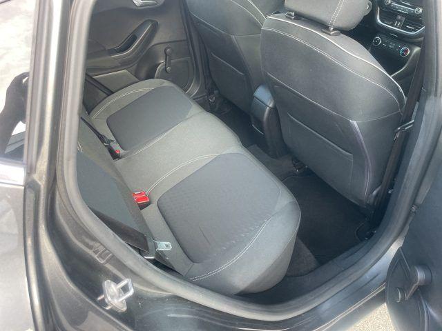 FORD Fiesta 1.1 BENZ 85 CV 5 porte Titanium OK NEOPATENTATI