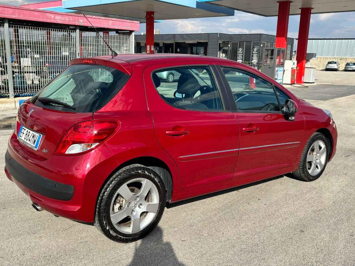 Peugeot 207 1.6 VTi 120CV 5p. aut. Allure