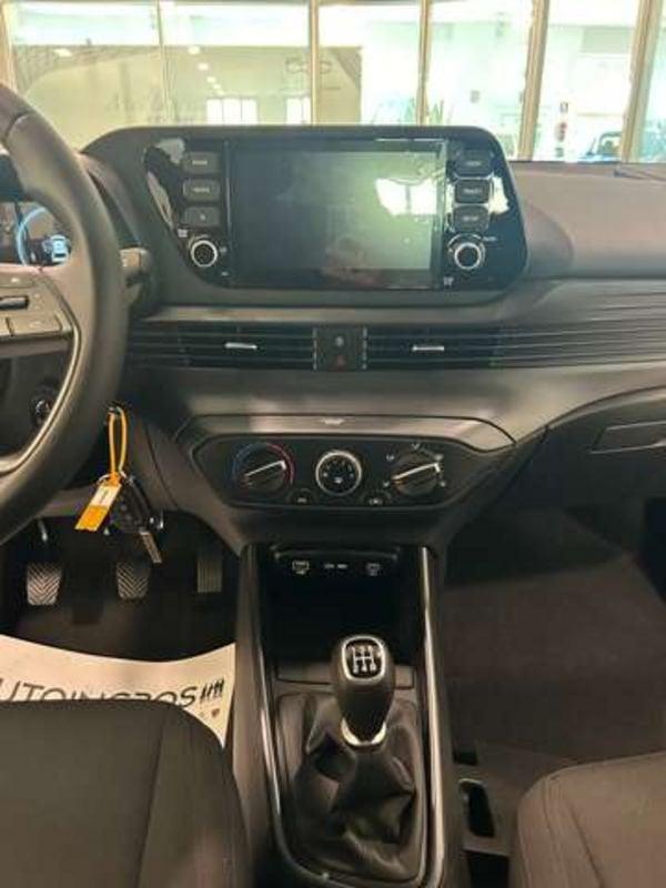 Hyundai i20 1.2 mpi Connectline mt