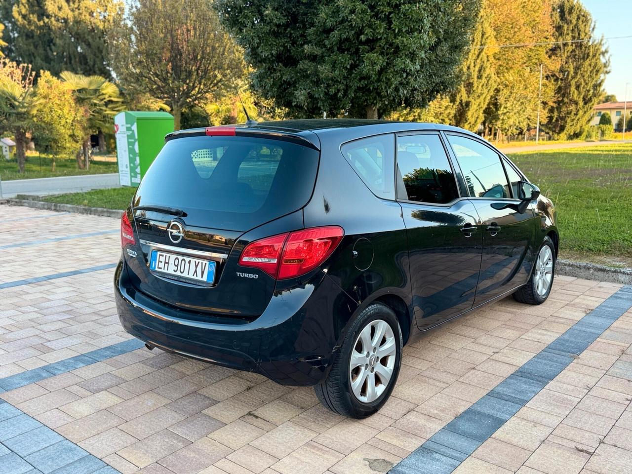 Opel Meriva 1.4 Turbo 120CV Cosmo neopatentati