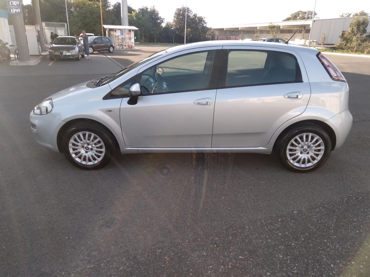 Fiat Punto 1.4 S&S 8V 5 porte Lounge x neopatentati