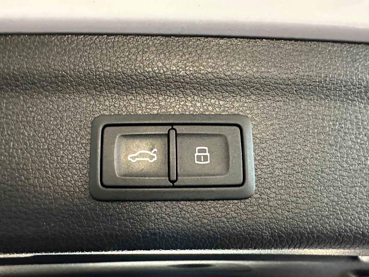 Audi Q3 35 2.0 TDI 150 cv. S Tronic LINE EDITION