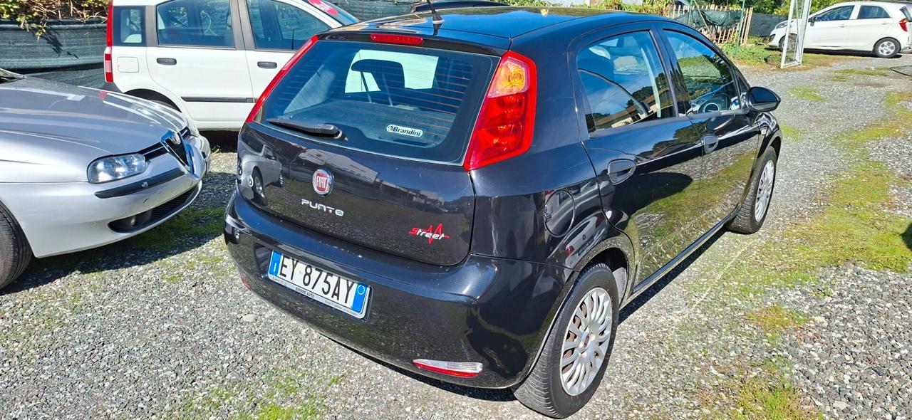 Fiat Punto 1.3 MJT II 75 CV 5 porte Street