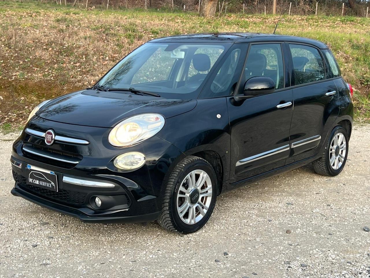 Fiat 500L 1.4 95 CV Lounge neopatentati rate