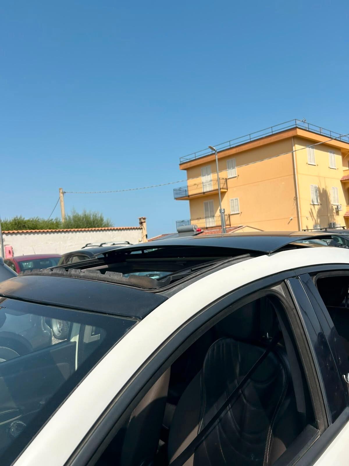 Lancia Ypsilon 1.3 MJT 16V 95 CV 5 porte S&S Silver P.S. VISTA E PIACIUTA