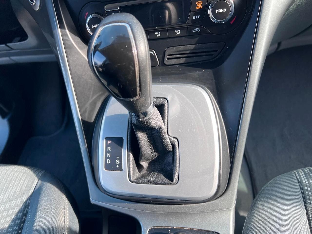 Ford C-Max 2.0 TDCi 115CV Powershift Plus