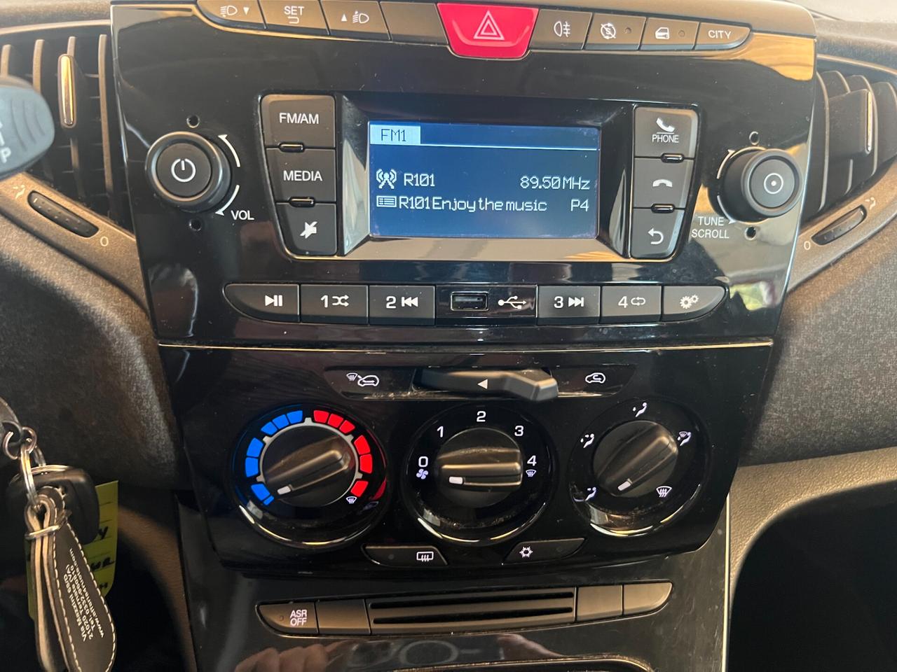 Lancia Ypsilon 1.2 69 CV 5 porte Elefantino Blu ok neopatentati km 59.990