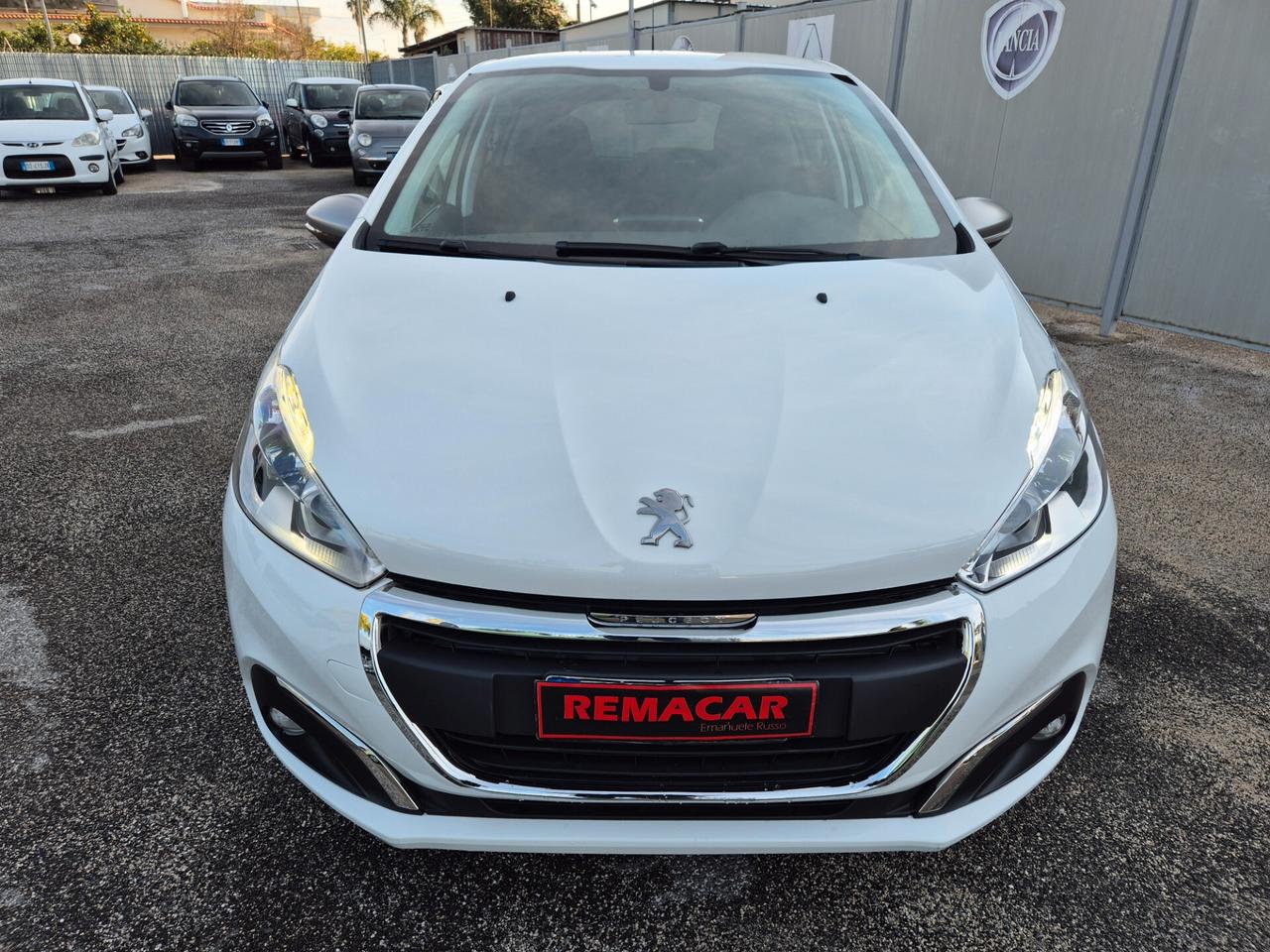 Peugeot 208 RESTAYLING 82 CV Allure NUOVA FULL 2017