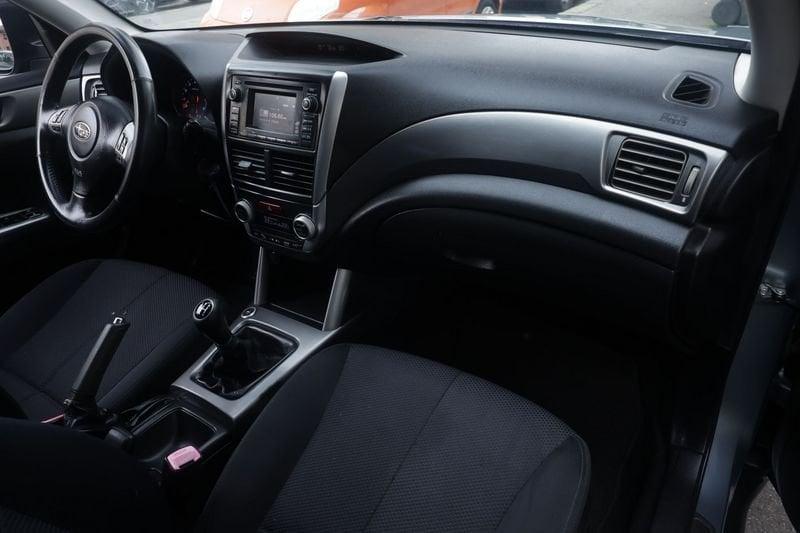Subaru Forester Subaru Forester 2.0X Bi-Fuel Comfort 110KW ANNO 2012
