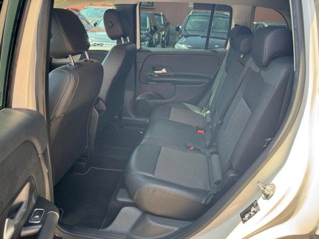 MERCEDES-BENZ GLB 200 d Automatic Business