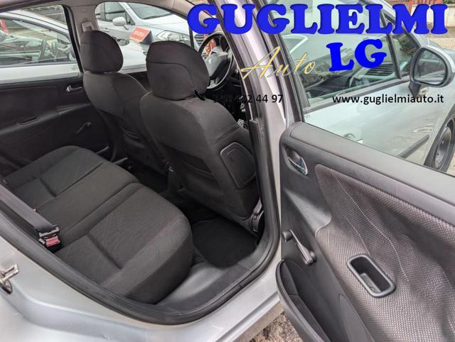 PEUGEOT 207 1.4 8V 75CV 5p. ONE Line