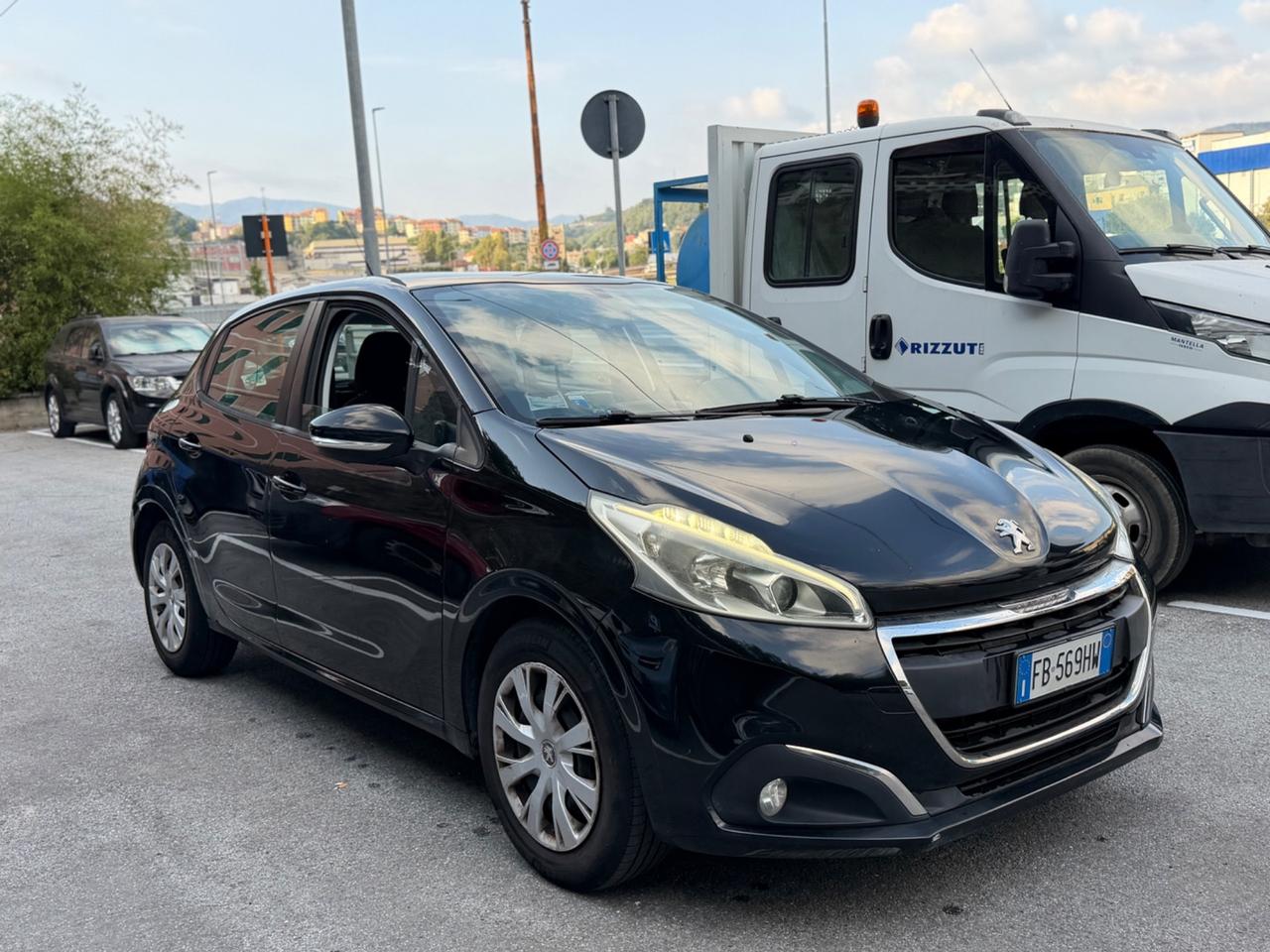 Peugeot 208 1.2 PureTech 82cv - euro6 - 2016