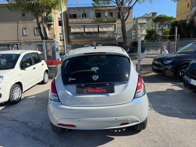LANCIA Ypsilon 1.2 69 CV 5 porte MYA