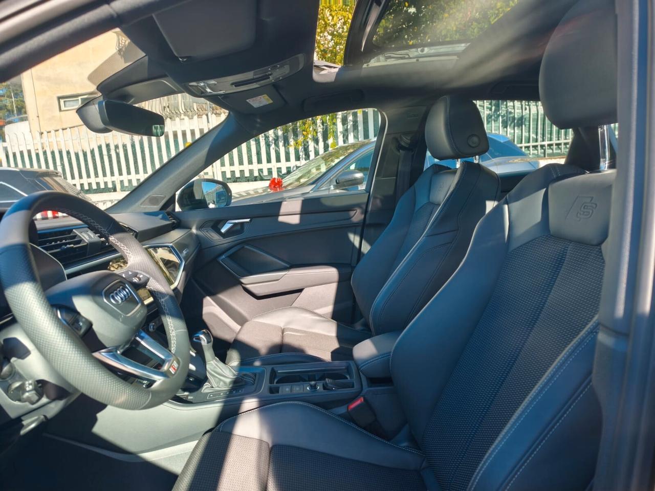 AUDI Q3 SPB 35TDI STRONIC SLINE TETTO APRIBILE