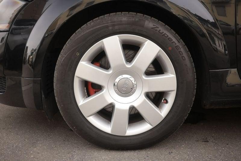 Audi TT Audi TT Roadster 1.8t 132KW ANNO 2004