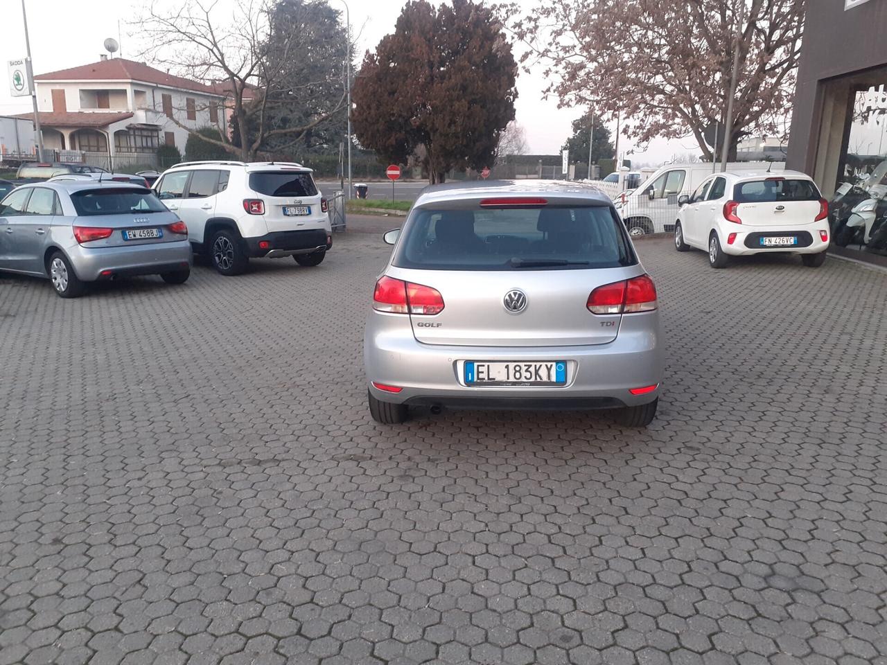 Volkswagen Golf 1.6 TDI DPF 5p. Highline